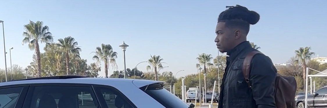 konaboywalla's profile banner image