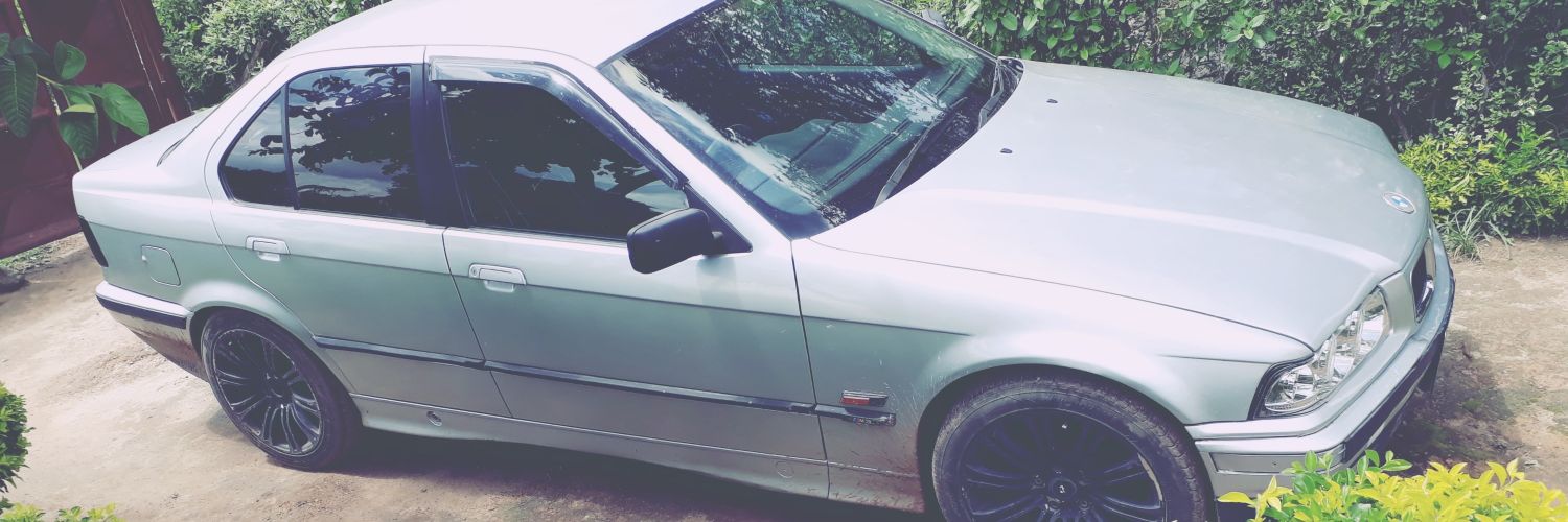 Unclemomo_'s profile banner image