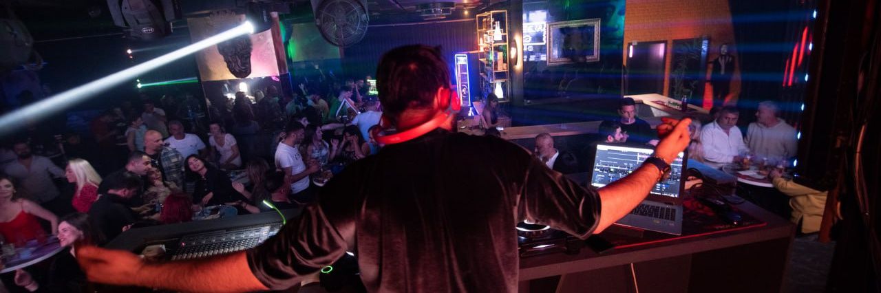albertberkcinic's profile banner image