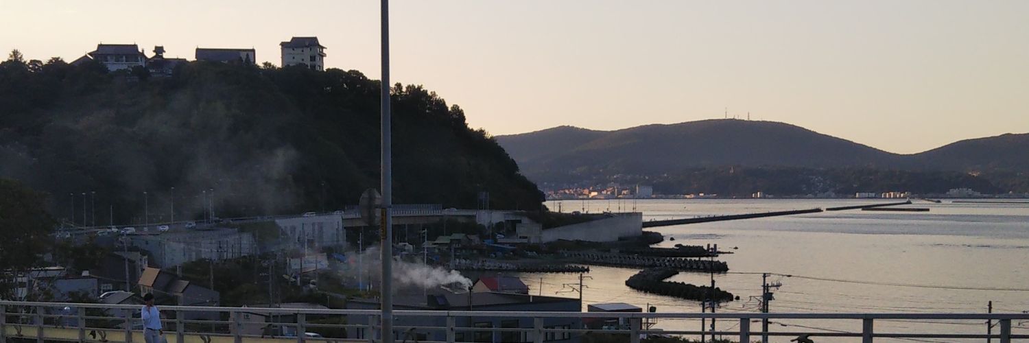 higashide12's profile banner image