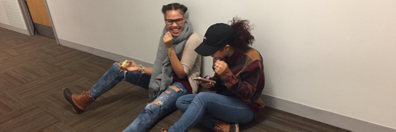 red_pineapplee's profile banner image