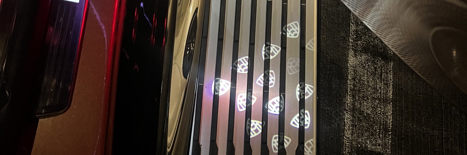 ustin9_'s profile banner image