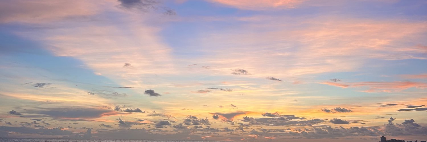 10Izzyrae's profile banner image