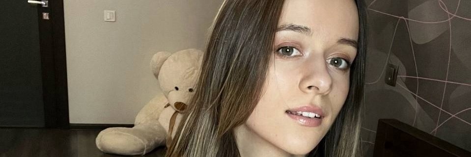AlexaLakeHunter's profile banner image