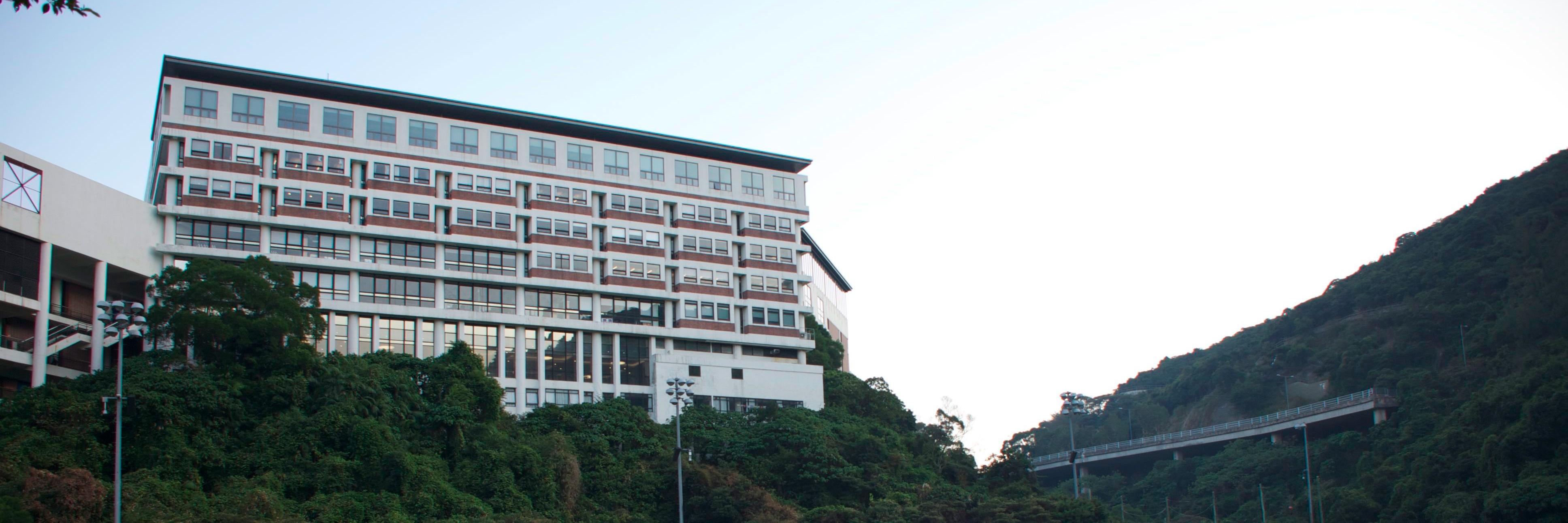 HKIS_Head's profile banner image