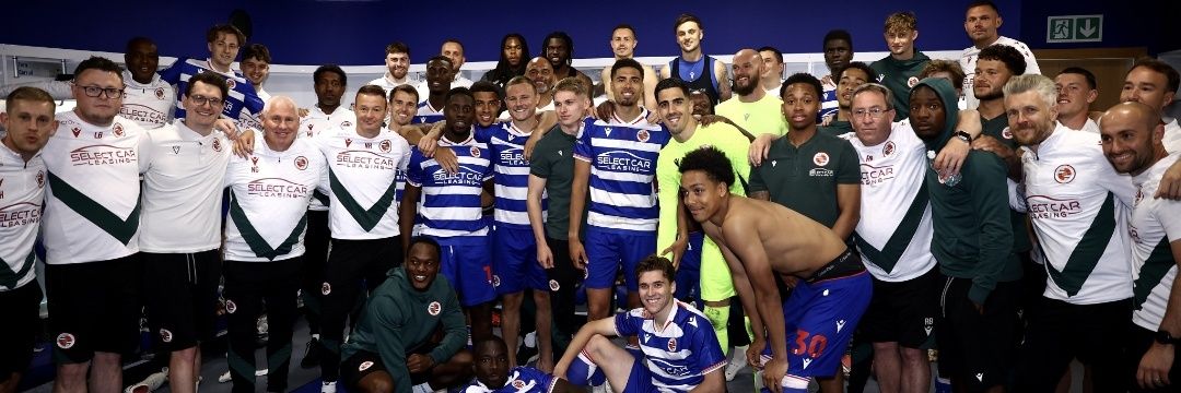 Roz Gray💙⚽️🐦🐦🐦 banner