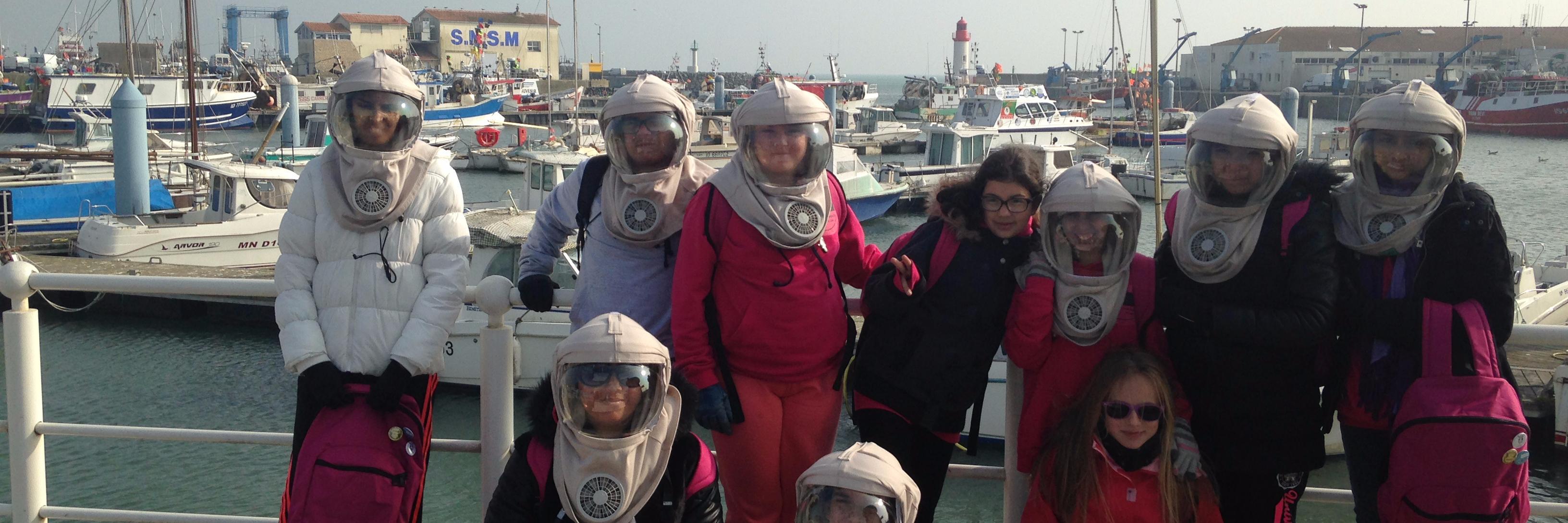 Enfants de la Lune banner