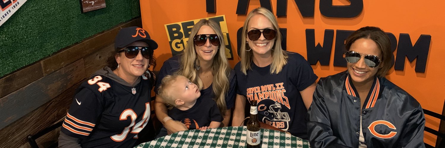 amberjameschi's profile banner image