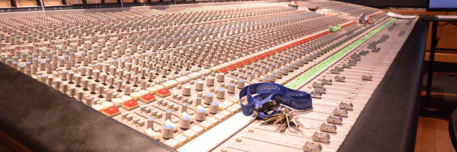 RezmerRecording's profile banner image