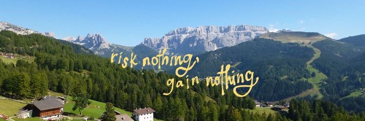 close banner