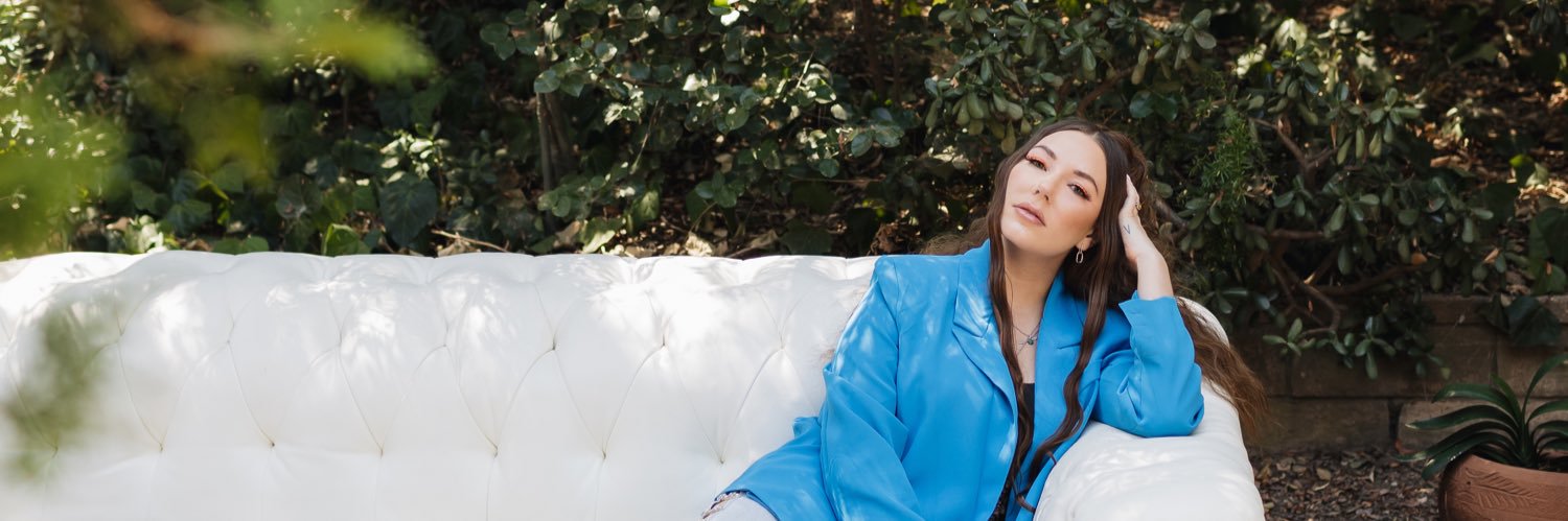 Alina Smith banner