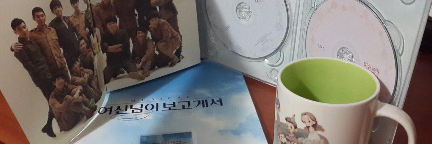 토끼풀네장 banner
