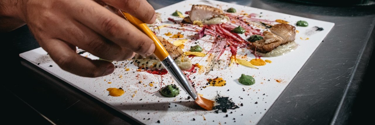 Guillermo Fonsi ® banner