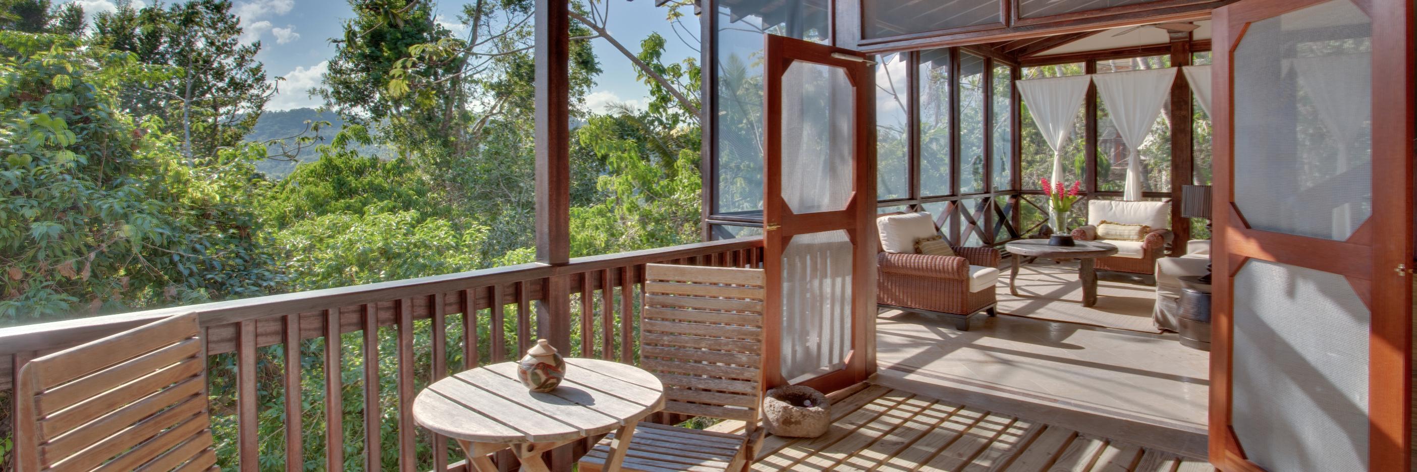 TreeHousesBz's profile banner image