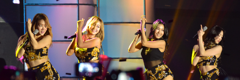yoonbora's profile banner image