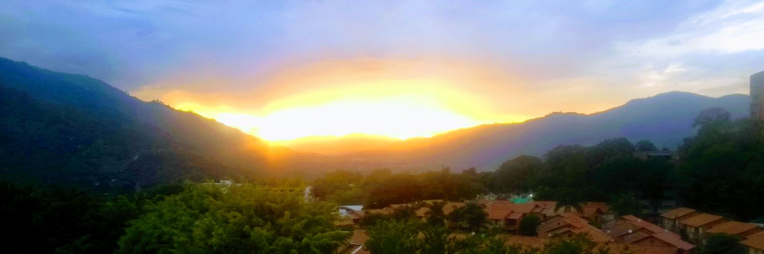 22Villamarin's profile banner image
