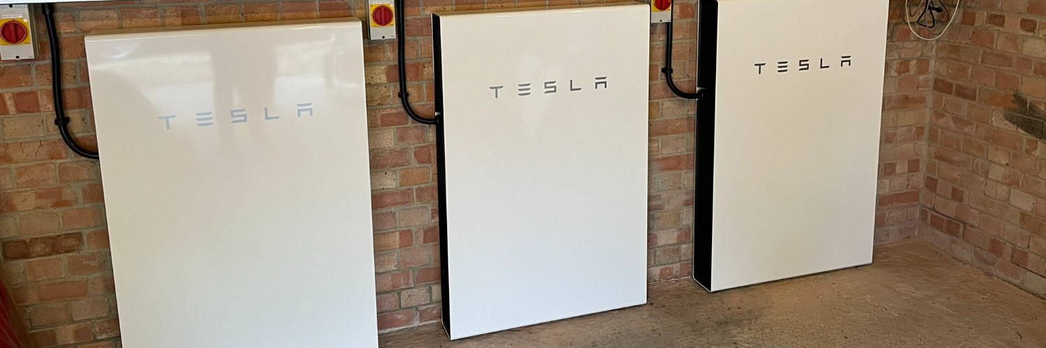 Rachael 🏳️‍🌈 banner