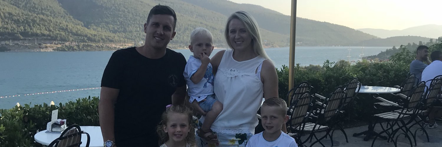 cerihoss's profile banner image