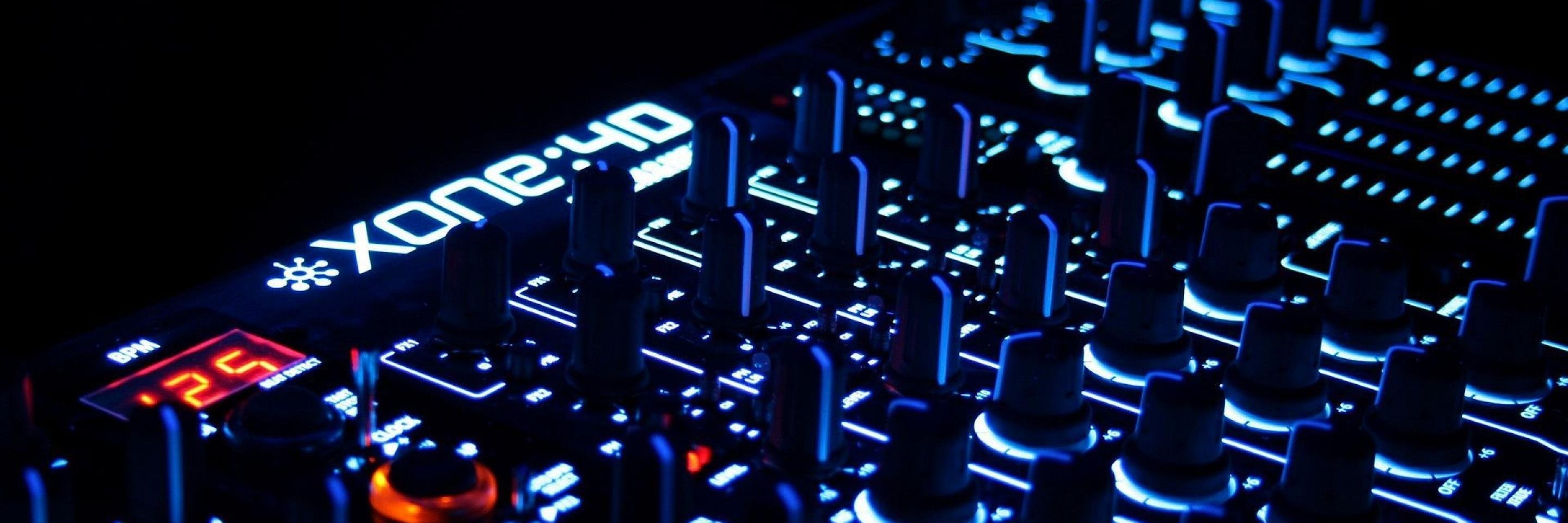 THEHARDRAVE's profile banner image