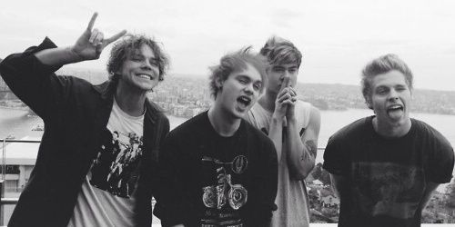 5SOSDaily_DMs's profile banner image