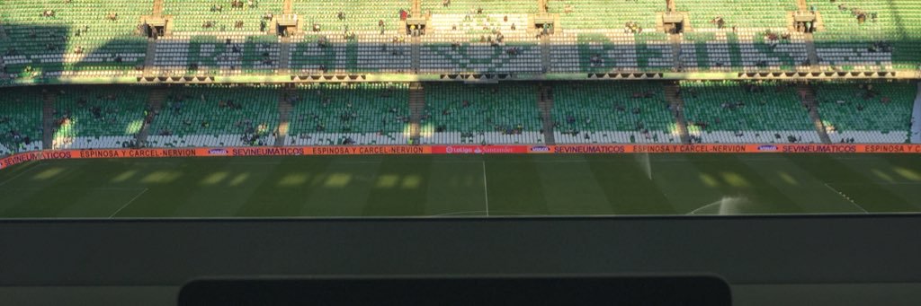 solearquev's profile banner image