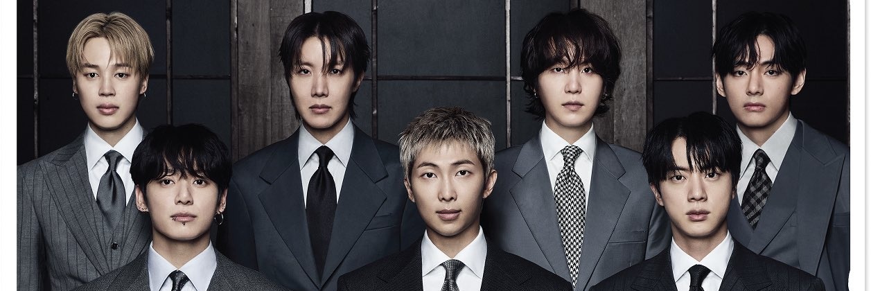 flowerlymoon's profile banner image