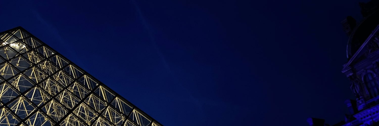 avezerrrr's profile banner image