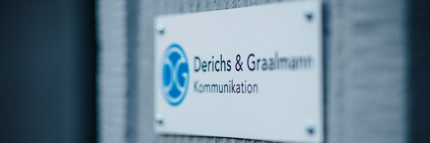 DGkomm's profile banner image