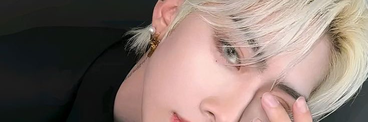 danilimpin_'s profile banner image