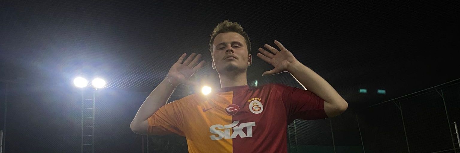 canayaz0's profile banner image
