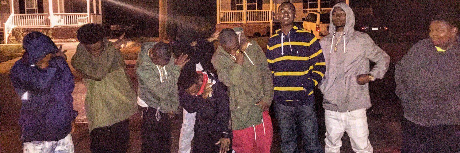 GoldmouthLEE2's profile banner image