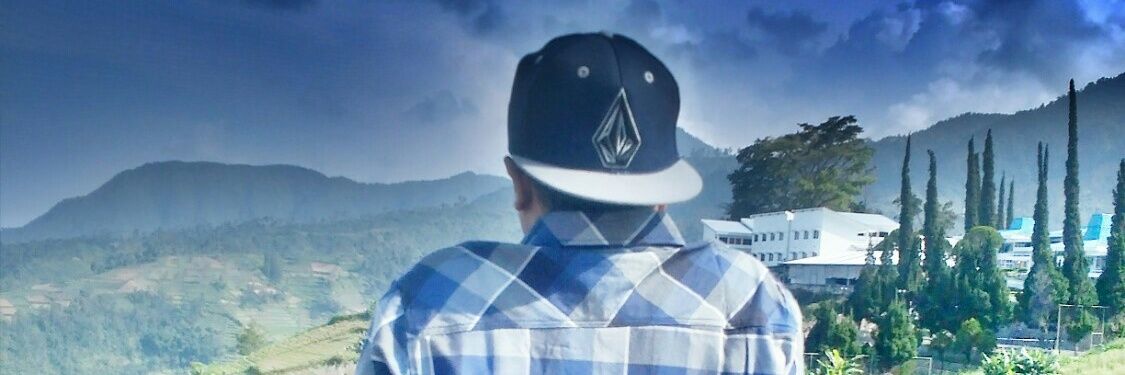 wahyureds_hari's profile banner image