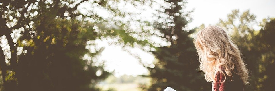 mona43311's profile banner image