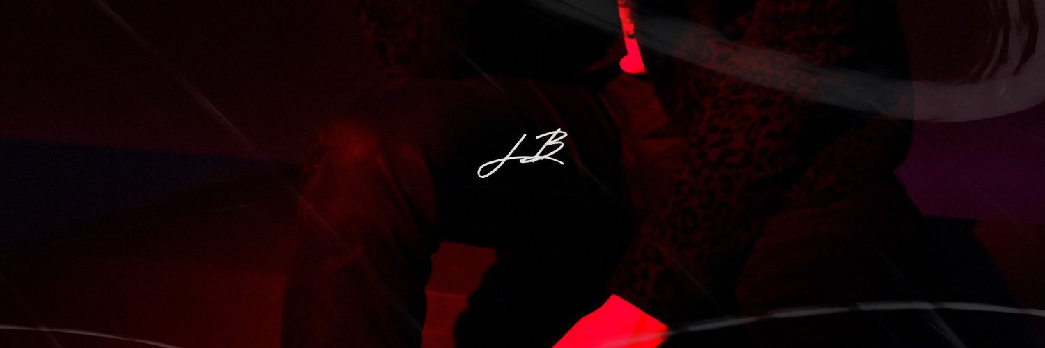 Limlinb's profile banner image