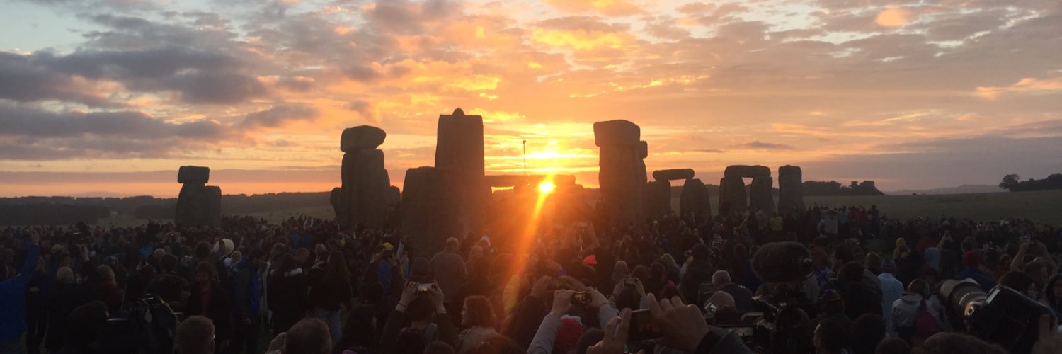 Victoria Davies banner