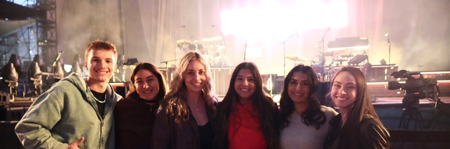 ohmanmendes's profile banner image
