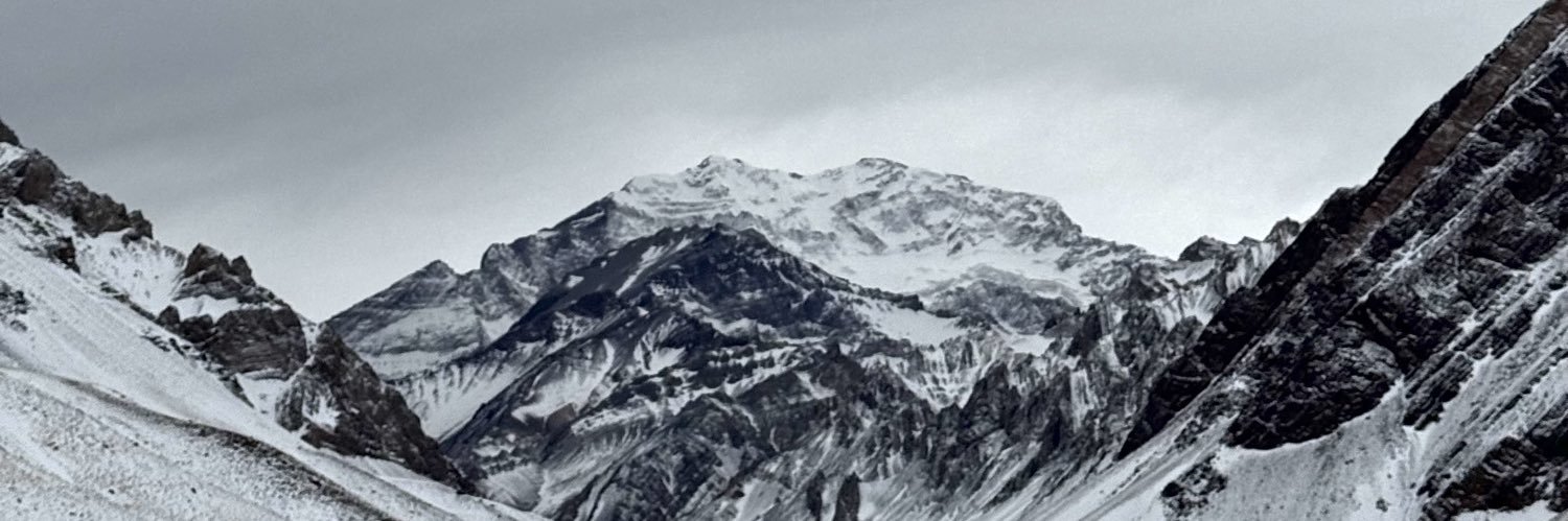 mayromeroet's profile banner image