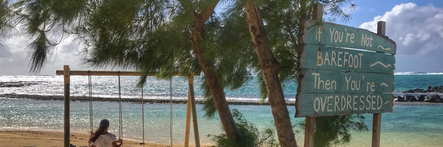 Caroline🇰🇭 banner
