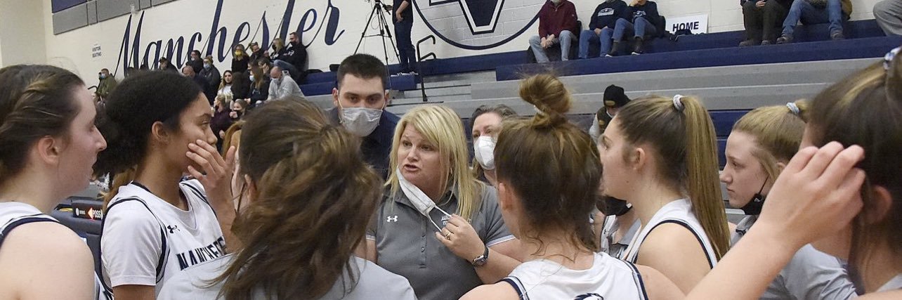 MvhsGirlsHoops's profile banner image