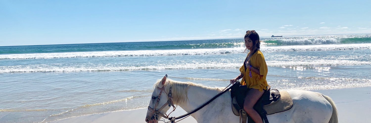 cassyselenaa's profile banner image