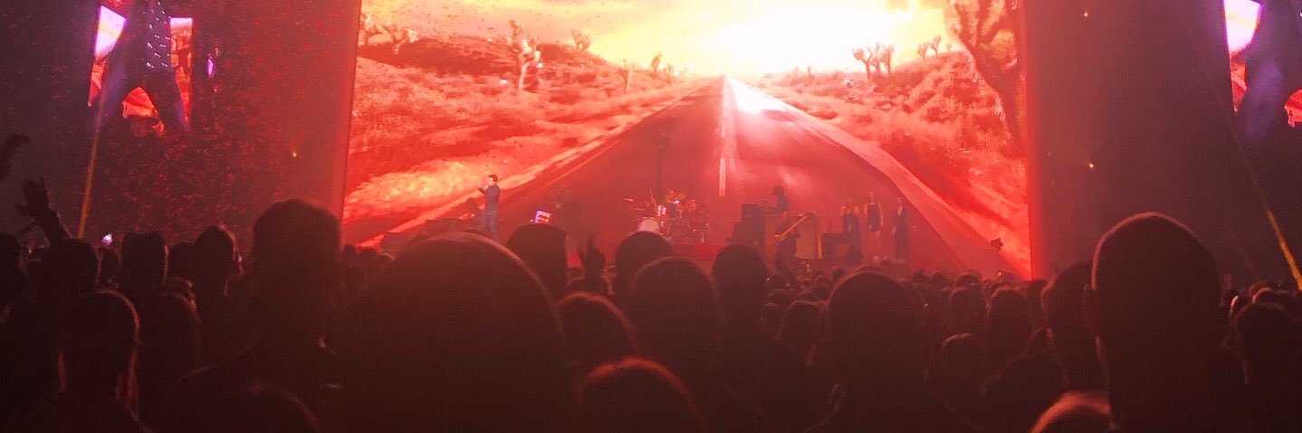 Rnrstarz🎸 IS SEEING OASIS's banner