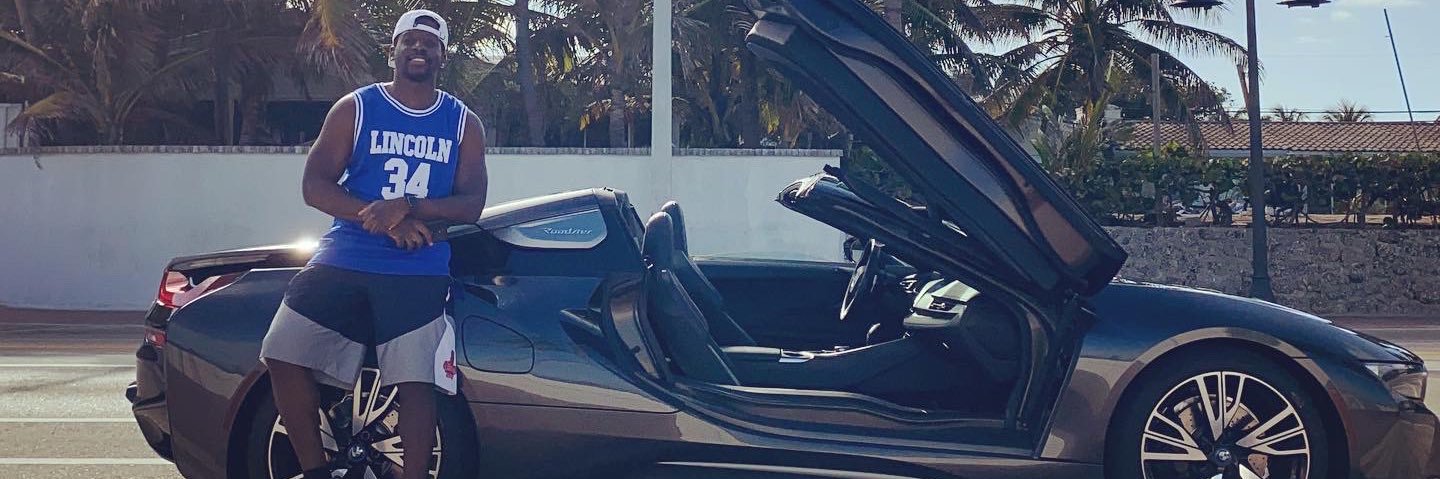 vinnycaesar's profile banner image