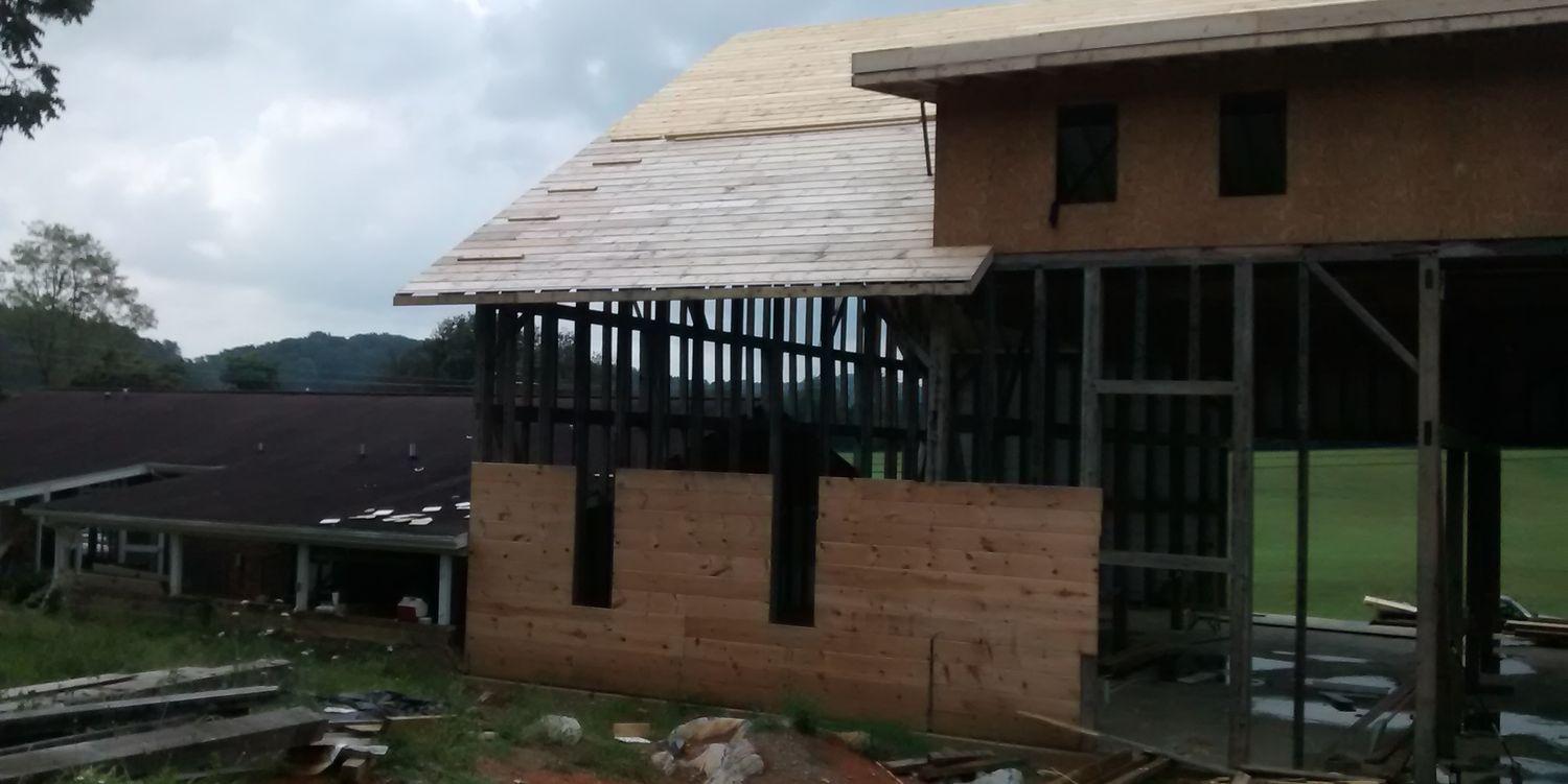 roofingbycombs's profile banner image