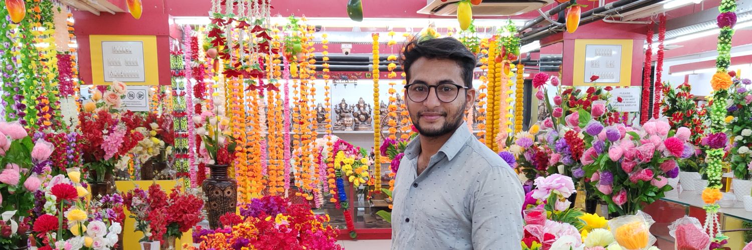 PareshkumarMali's profile banner image