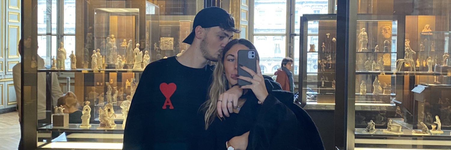 lauraadct_'s profile banner image