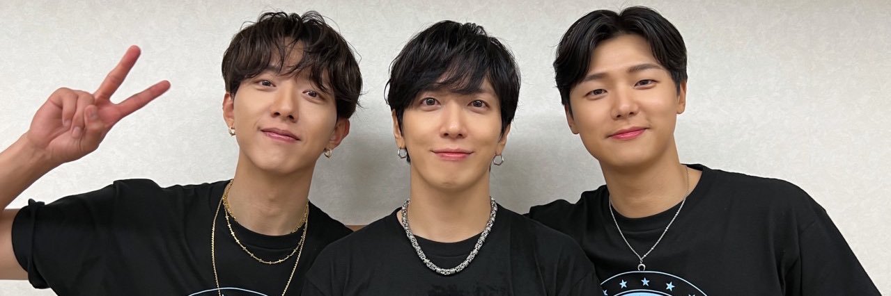 meme_cnblue's profile banner image