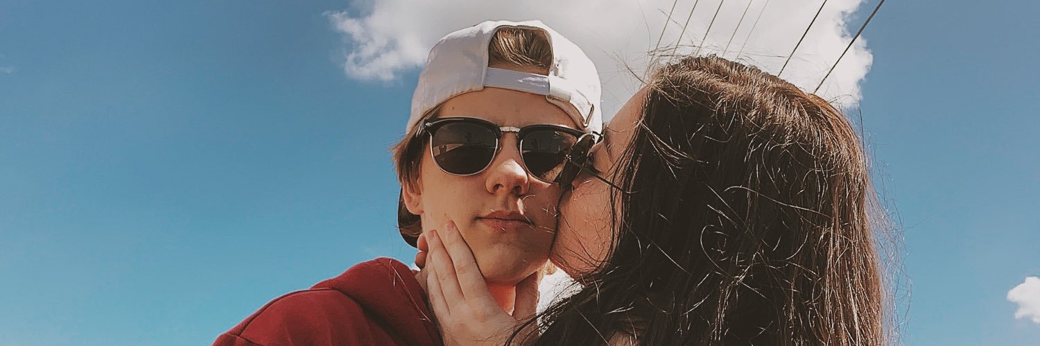 erinschofill's profile banner image