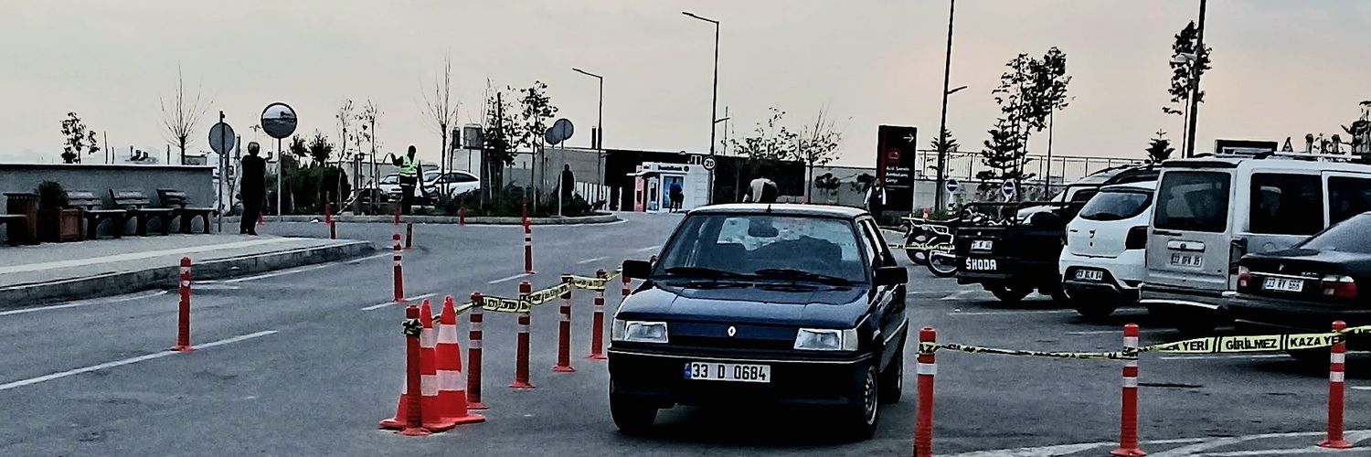 Serdaran_yz's profile banner image