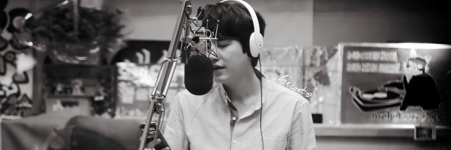 Penguinsj3246's profile banner image
