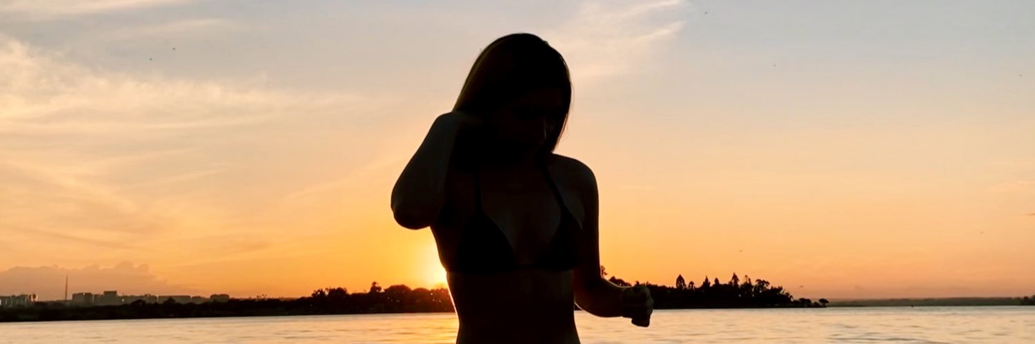 _giovanann's profile banner image